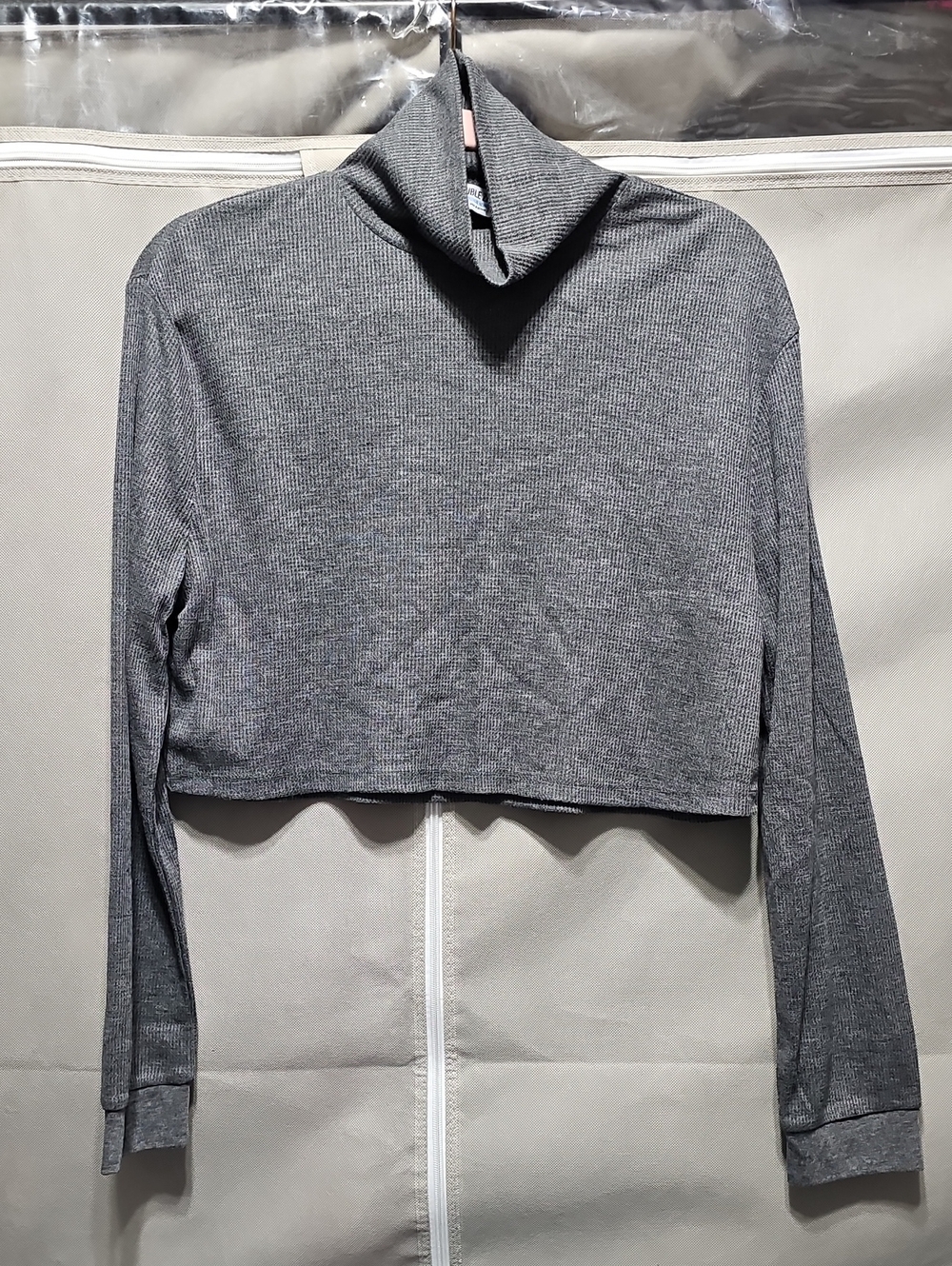 Double Zero Gray Ribbed Cropped Turtleneck